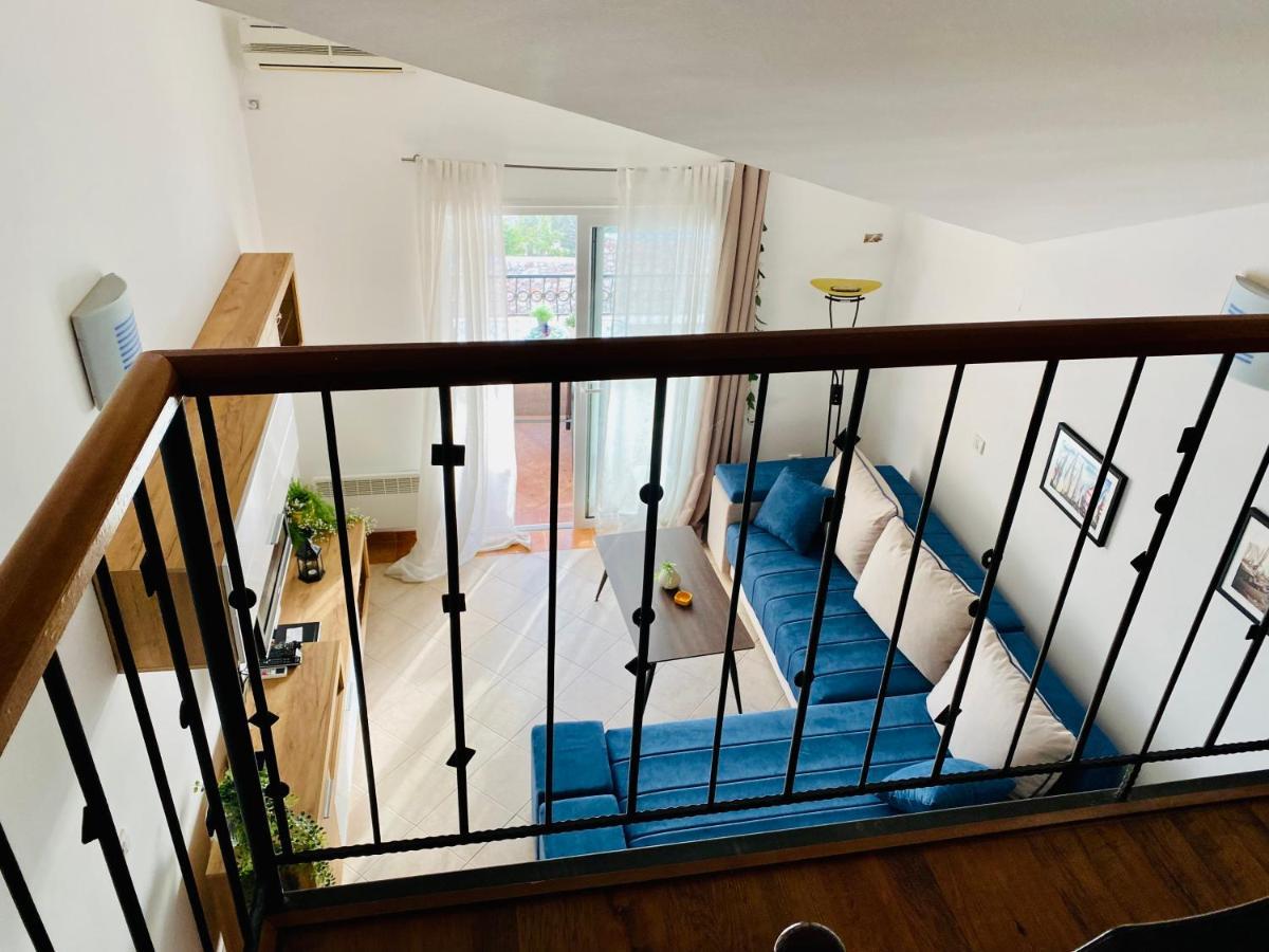 Blue Apartment Sveti Stefan